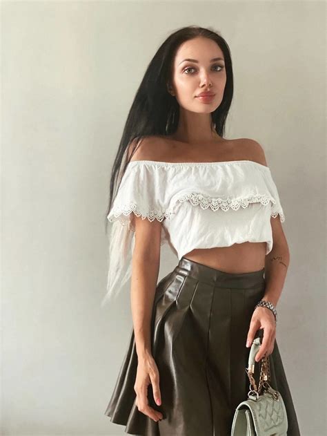 23 y.o. Ekaterina from Kyiv, Ukraine - Green eyes, Black Hair - ID ...