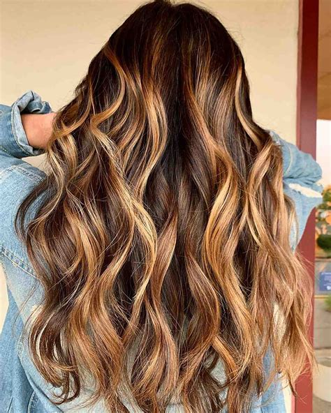 27 Stunning Examples of Caramel Balayage Highlights for 2022