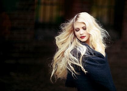Vaba foto: naine, Kaunis, punane kleit, blondid juuksed, Vintage, kleit ...