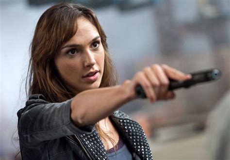 Галь Гадот (Gal Gadot) - биография, новости, личная жизнь, фото, видео ...