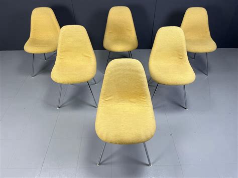 eames fiberglass dining chairs  herman miller   sale  stdibs