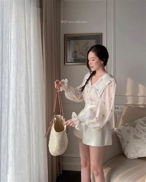 LILY BAE - LILY BAE added a new photo.