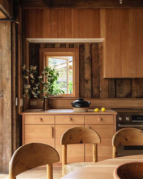 designer interiors elevate TOURISTS homes in massachusetts' berkshires