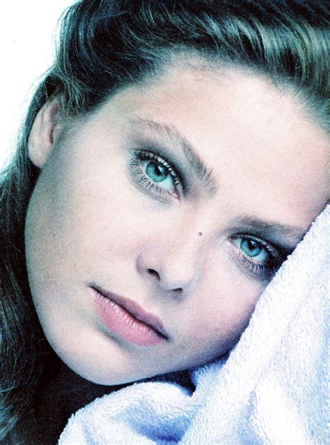 ORNELLA MUTI -- KUSCHELSANFT