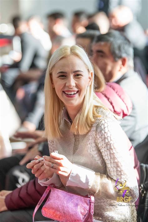 Честита Коледа и честит имен ден на бронзовата медалистка от ...