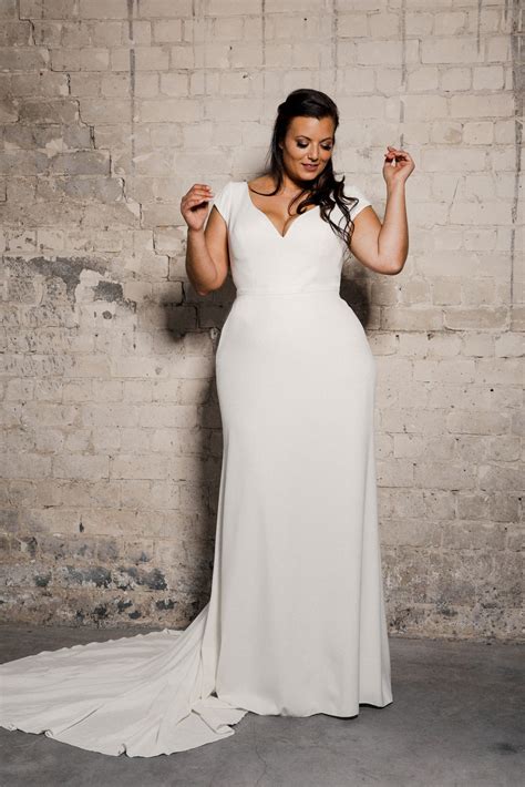 vera wang plus size clothing - Fashion Professional