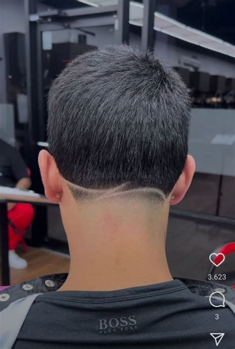 Risquinho No Corte Americano