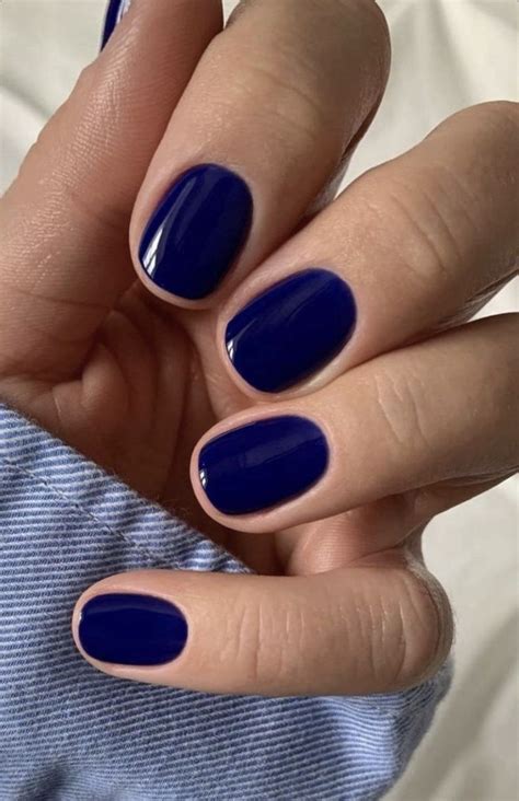 Pin by uyn trinh on self-inspiration | Nail colors, Manicure, Blue nails