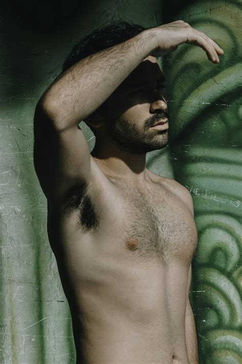 500+ photos d’hommes nus | Télécharger des images gratuites sur Unsplash
