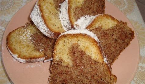 Двуцветен пандишпанов кекс | Recipe | Food to make, Recipes, Food