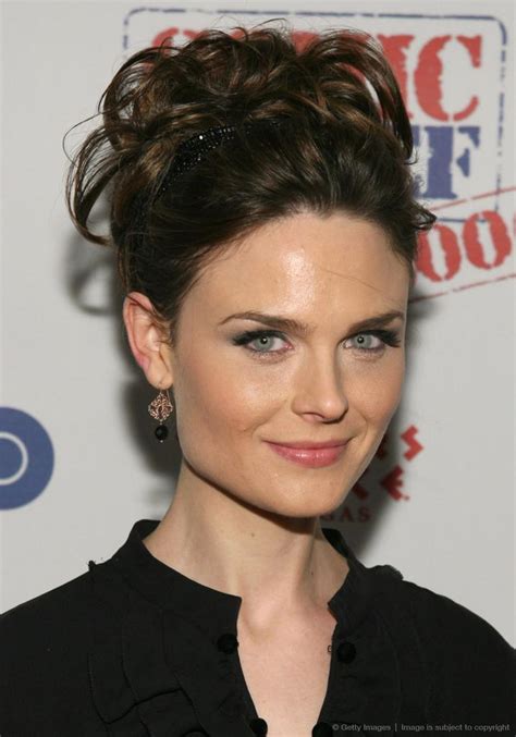 Emily Deschanel – News, Photos, Videos, Movies or Albums | Yahoo