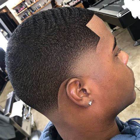 Taper Fade Crespo Curto - Taper Fade Crespo Curto | ทรงผม