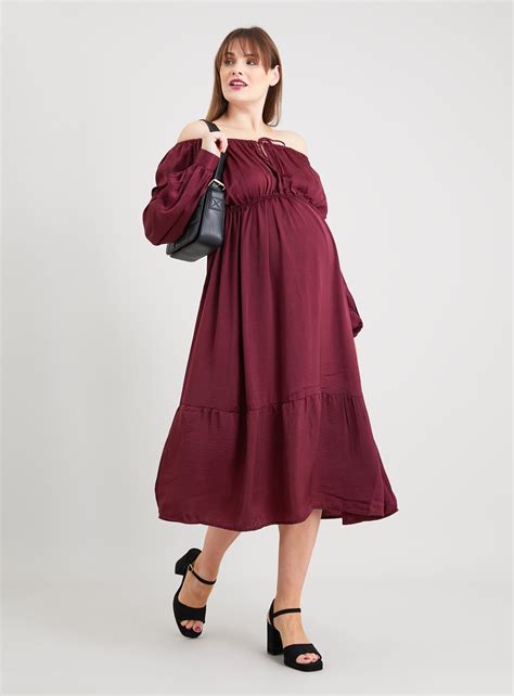 MATERNITY Maroon Crushed Satin Midi Dress review | 9.3 / 10