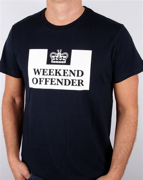 Weekend Offender Prison T-shirt Navy | 80s casual classics