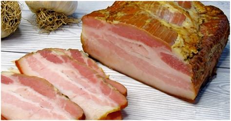 Настоящий бекон — как магазинный, но вкуснее. Ароматный, нежный и ...