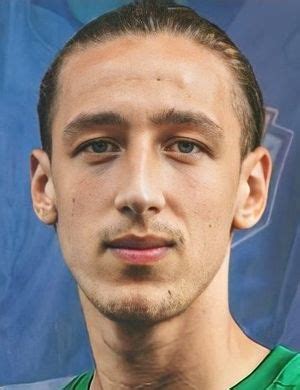 Saruhan Sarı - Spielerprofil | Transfermarkt