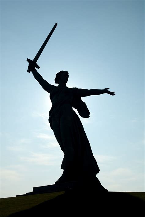 Родина - Мать Witty, Statue Of Liberty, Human Silhouette, Russia ...
