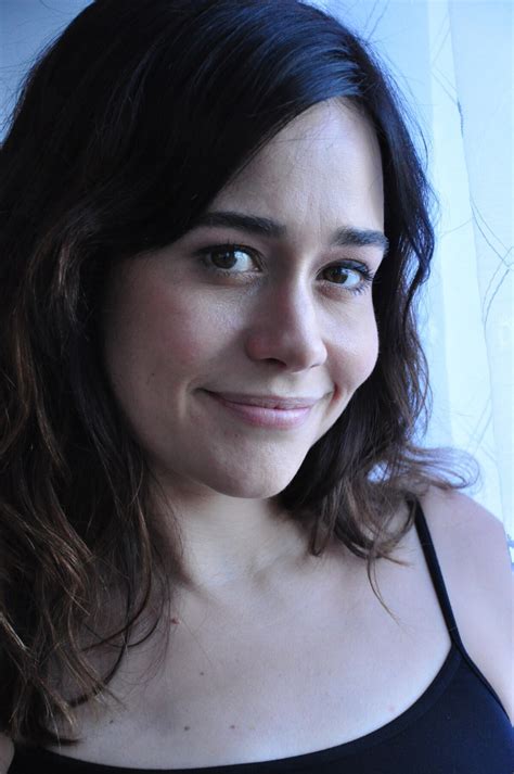 Foto: Alessandra Negrini revelou não se privar mais de comer um pouco