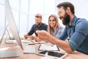 Debits VS Credits: A Simple, Visual Guide Bench Accounting | ADP RUN