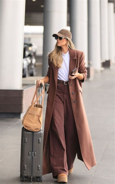 Combinação Com Calça Marrom - Como Montar Looks com Calça Marrom para Qualquer Ocasião