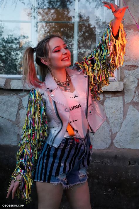 Model OMGcosplay (@omgcosplay) - 88 leaked photos from Onlyfans