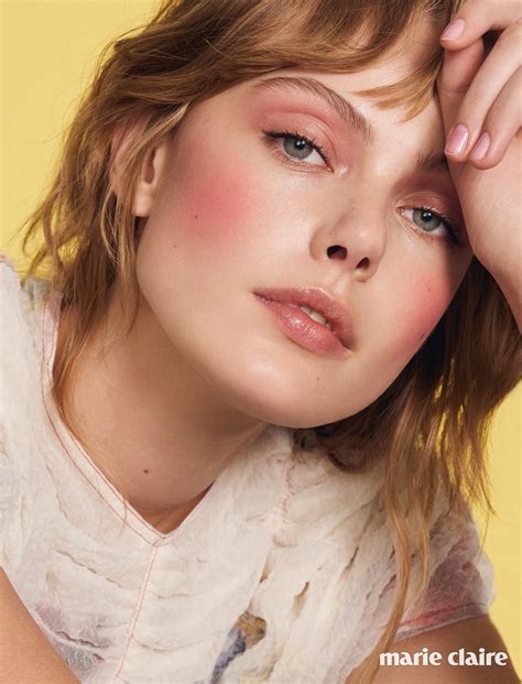 It’s Glow Time! – 마리끌레르 코리아 | MarieclaireKorea