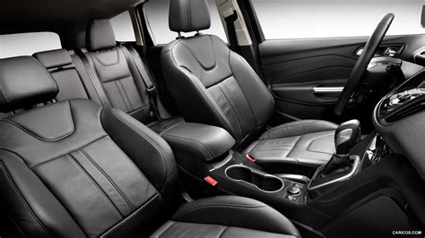 2013 Ford Escape - Interior | Caricos