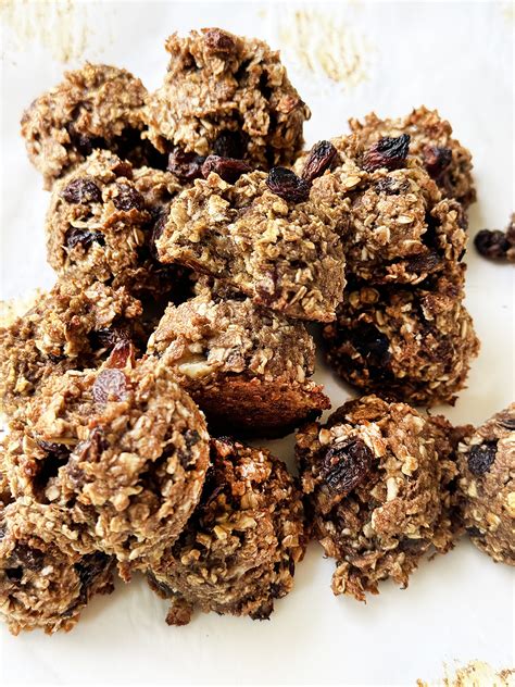 Banana Oat Breakfast Cookies - Deceptively delish! - Easy Breakfast Ideas