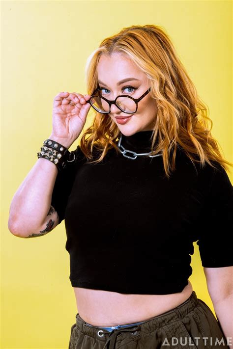 Emma Magnolia : r/redhead_pornstars