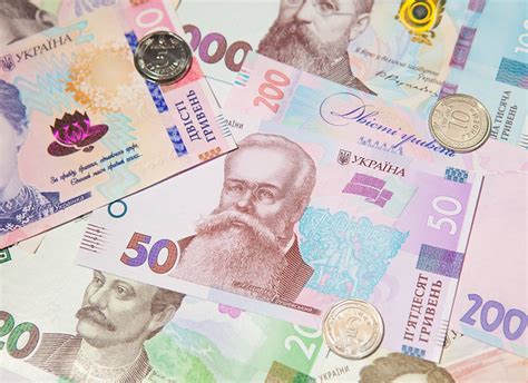 Нові монети та купюри України: коли з'являться в обігу