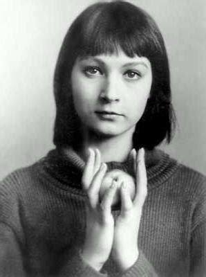 Качалина Ксения (актриса): биография и личная жизнь