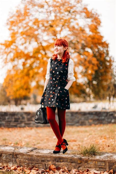The Clothes Horse: Autumn Visions | Fashion, Fashion tights, Fashion ...