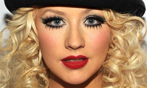 makeup | Кристина агилера, Бурлеск макияж, Предметы макияжа