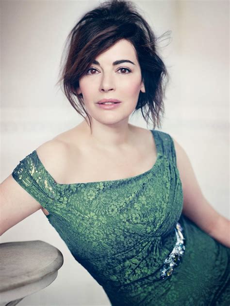 Nigella Lawson’s Stunning Vogue UK Photoshoot (April 2014) | Nigella