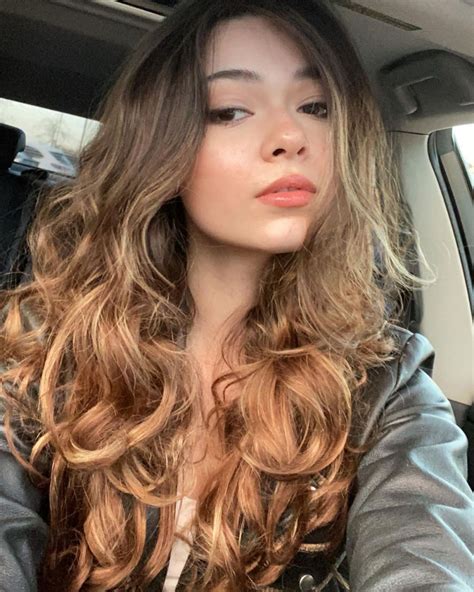 Nikki Hahn 03/11/2021 • CelebMafia