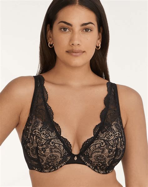 The Most Comfortable Bras For All Sizes - PureWow