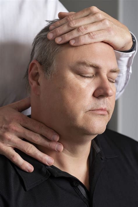 Physio for Neck Pain | Neck Pain Treatment | HNJ Clinic
