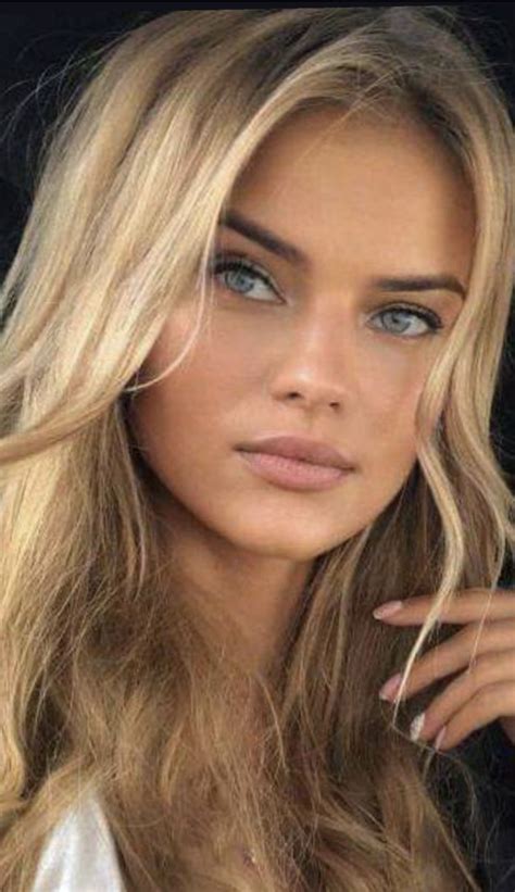 Pin by Joseph Park on Gorgeous blonde | Beautiful blonde, Brunette