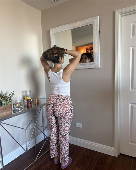 Lola Cheeks (@thelolacheeks) • Instagram photos and videos