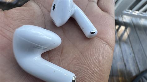 Apple AirPods 4 with ANC review: I flew 3,319 miles on a plane with ...
