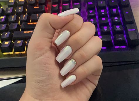 Julieta Allegretti 🥰 on Twitter: "Mis nuevas uñitas uwu ️…