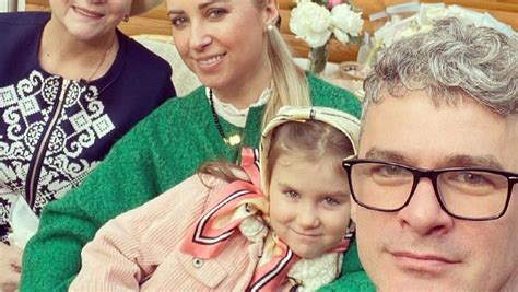 Тоня Матвиенко показала архивное фото: Как звездная семья выглядела 6 ...