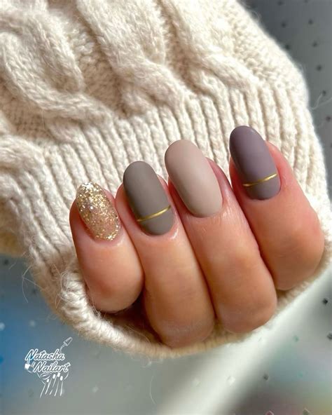 neutral nail ideas 7
