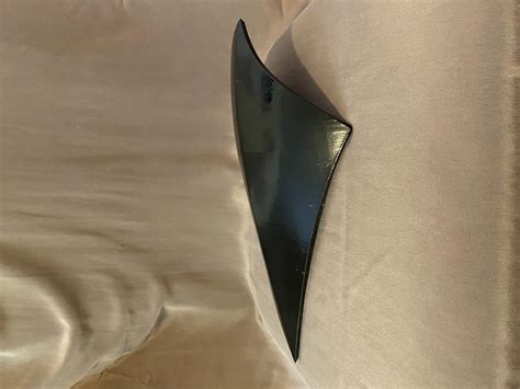 Royal Pain Thigh Armor 3D model 3D printable | CGTrader