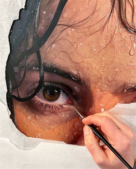Amazing Hyperrealistic Portraits Maximize Details and Feelings