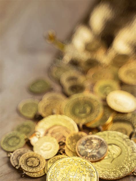Gold price: Gold price up 17% in one year; closes last week at Rs ...