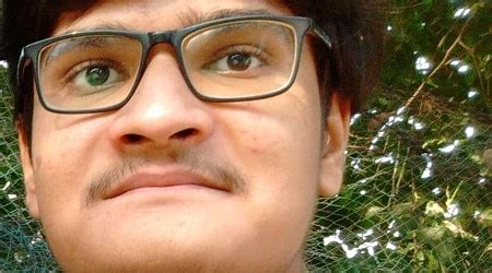 parth siddhpura height weight age family biography