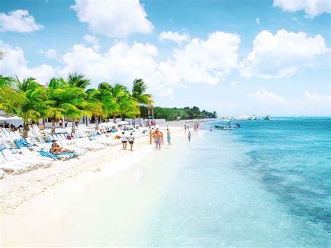 15 Best Beaches In Cozumel To Visit (And Not Visit) In 2023