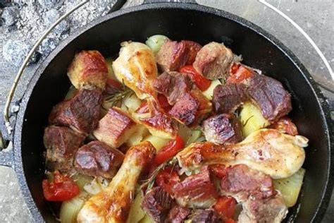 Peka from Oven – Croatian Meat and Vegetable Stew