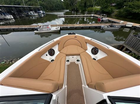 Yacht for Sale | 25 Mastercraft Yachts Knoxville, TN | Denison Yacht Sales